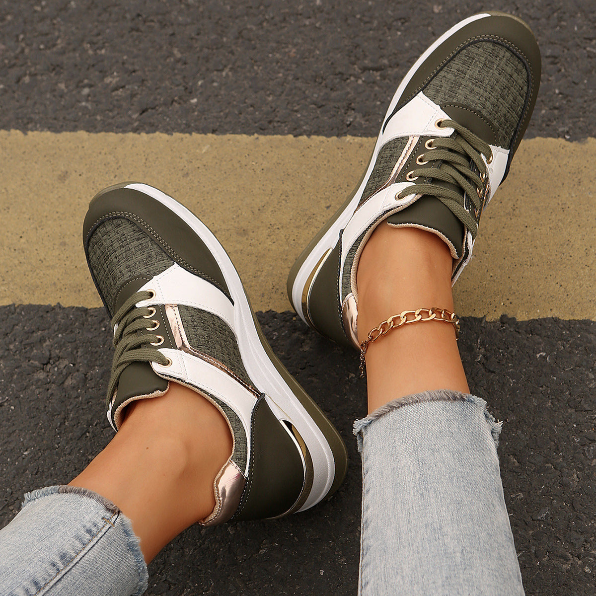 Colorblock Casual Lace-Up Sneakers