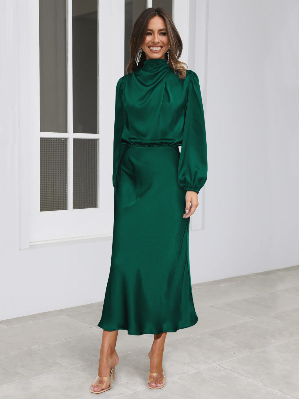 Spring And Autumn Halterneck Long-sleeved Formal Satin Dress