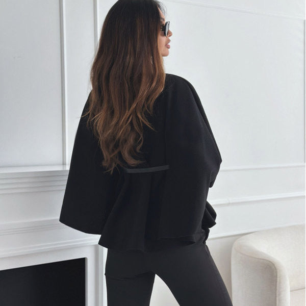 Collar Batwing Sleeves Cloak Sweater With Belt