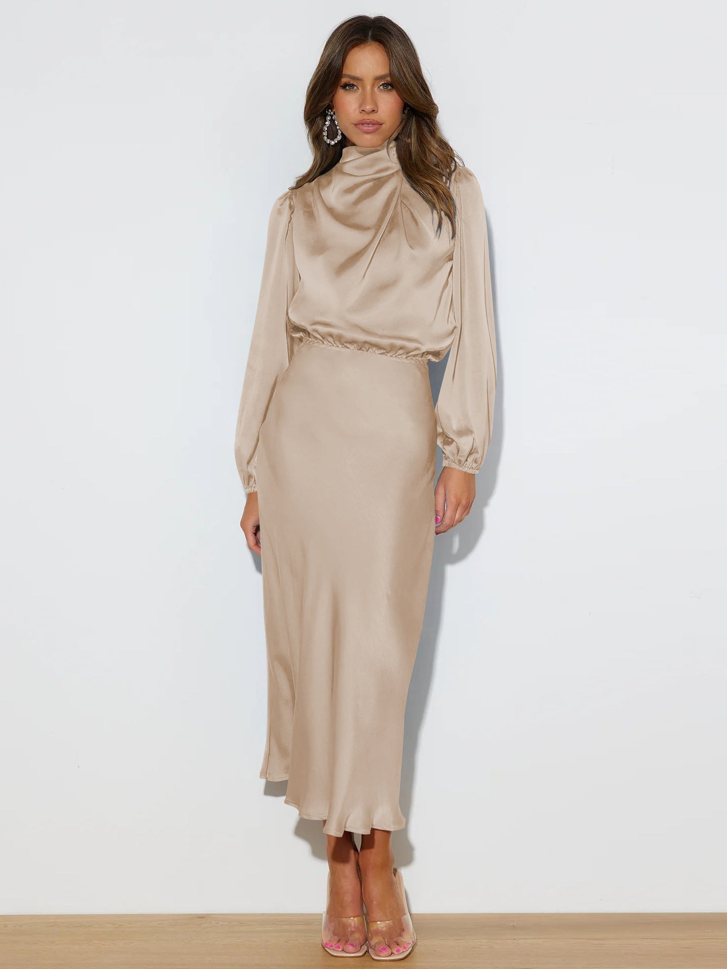 Spring And Autumn Halterneck Long-sleeved Formal Satin Dress
